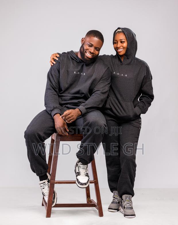 Quality Warm R.O.A.R Hoodie Tracksuits photo 2