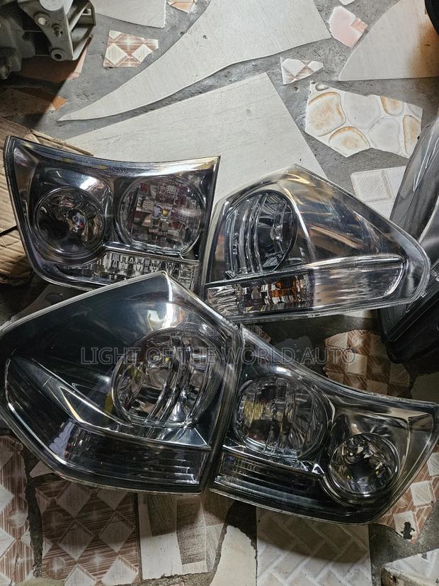 Lexus Rx330 Taillights Complete Available