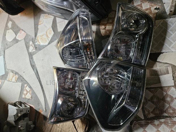 Lexus Rx330 Taillights Complete Available