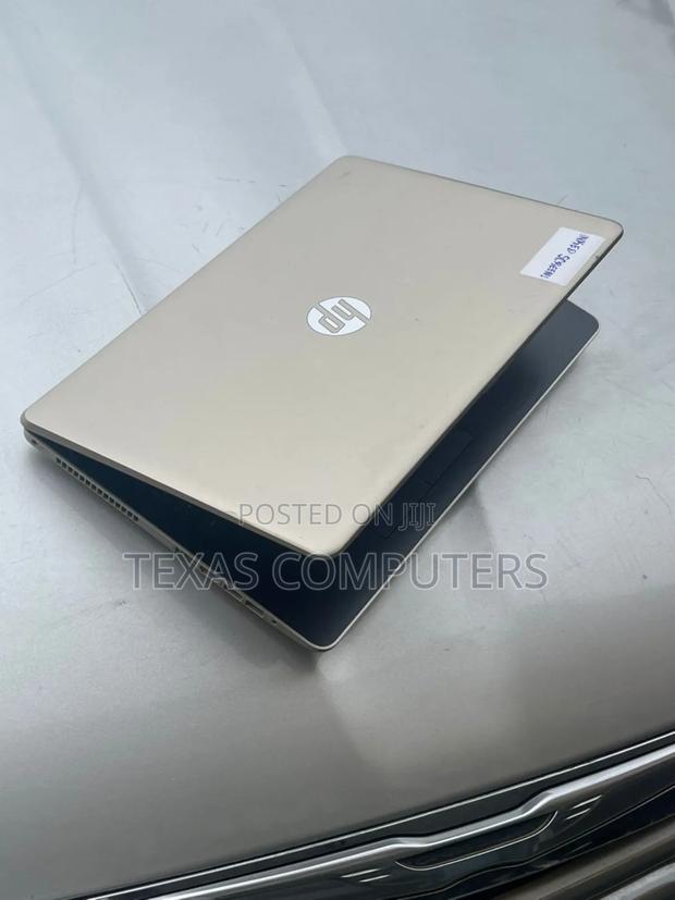 Laptop HP Pavilion 15 8GB Intel Core I7 SSD 256GB · Photo 4