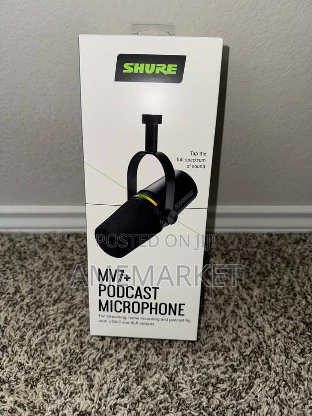 Shure Mv7+ Podcast Dynamic Microphone · Photo 2