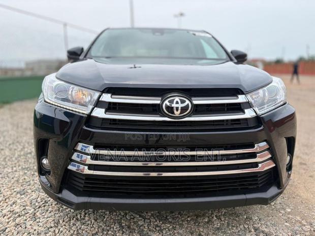 Toyota Highlander LE 4x2 (2.7L 4cyl 6A) 2017 Blue