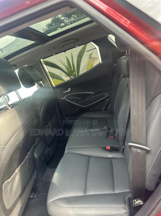 Hyundai Santa Fe SE Ultimate AWD 2017 Red