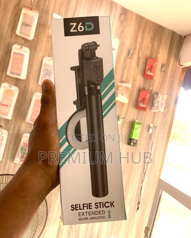 Portable Tripod (Selfie Stick)