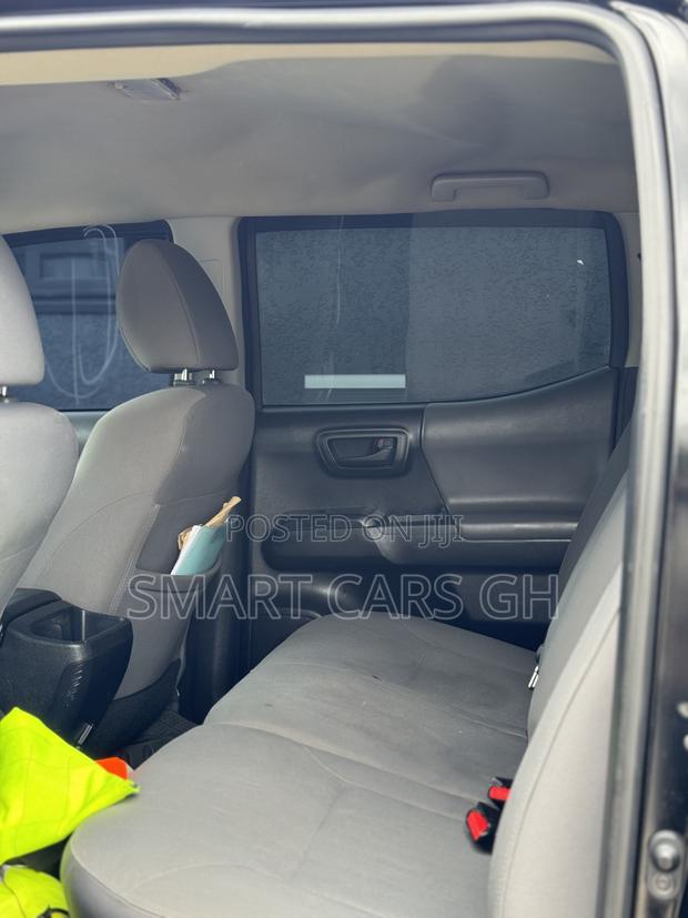 Toyota Tacoma 2019 Black