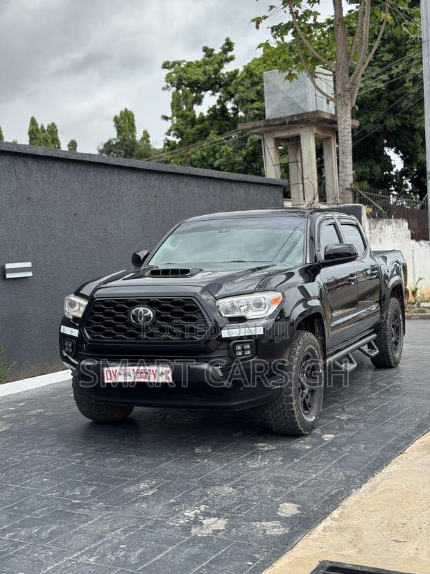Toyota Tacoma 2019 Black