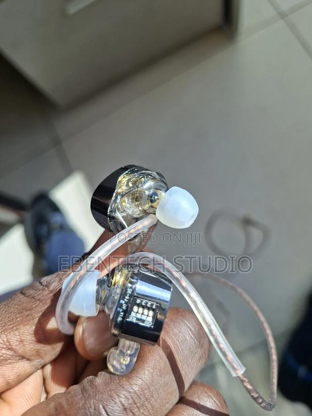 Kz Castor Pro in Ear Monitor Buds photo 4