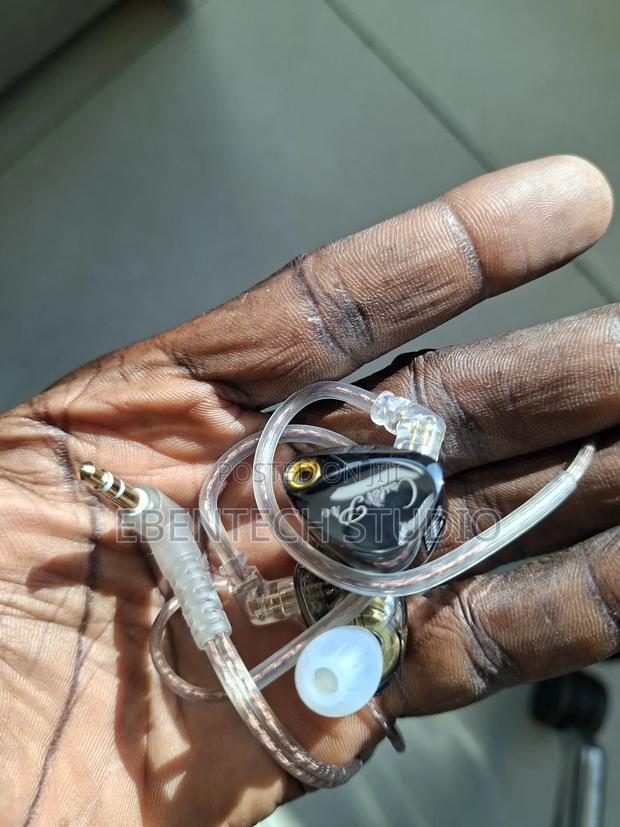 Kz Castor Pro in Ear Monitor Buds photo 6