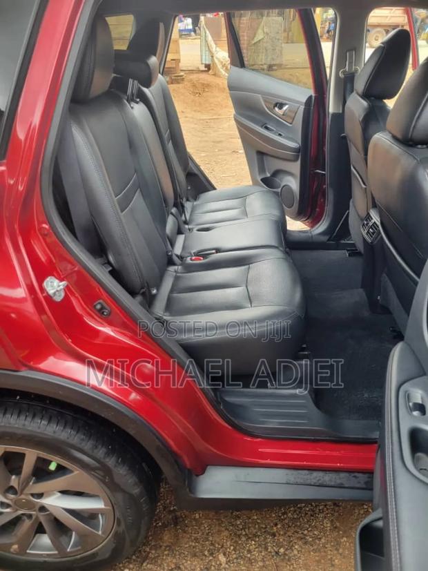 Nissan Rogue SL AWD 2016 Red photo 5