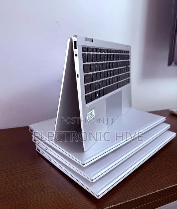 Laptop HP EliteBook 1040 G8 32GB Intel Core I7 SSD 512GB photo 3