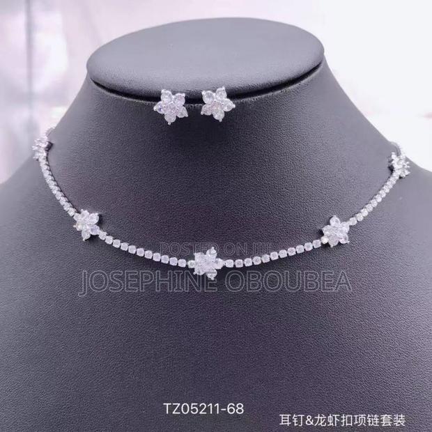 Bridal Necklace Set photo 2