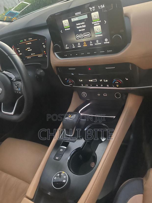Nissan Rogue Platinum 2023 White photo 4