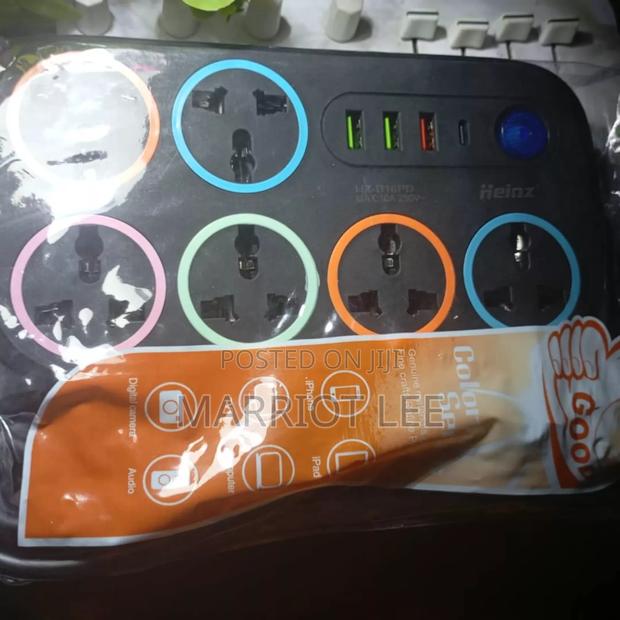 Extension Socket With Usb and Type C · Photo 3