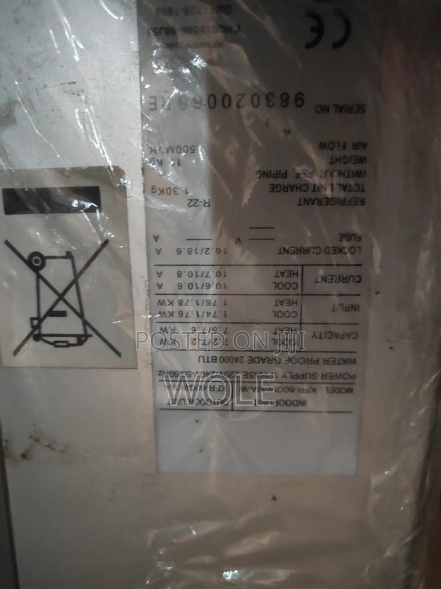 Lg 2.0hp Complete (Indoor & Outdoor) Split Unit A/C Mirror Design photo 2