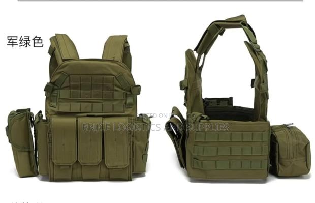 High Quality Tactical Vest photo 2