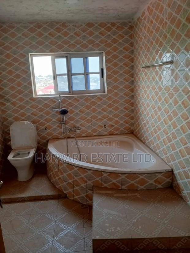 3bdrm Apartment in Kenyasi, Kumasi Metropolitan for rent photo 5