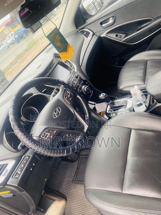 Hyundai Santa Fe Limited FWD 2016 Gray