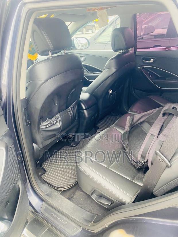 Hyundai Santa Fe Limited FWD 2016 Gray