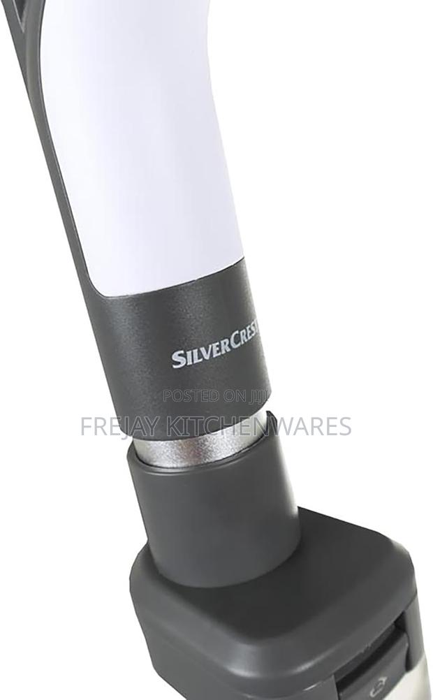Silvercrest Cordless Hard Floor Cleaner photo 4