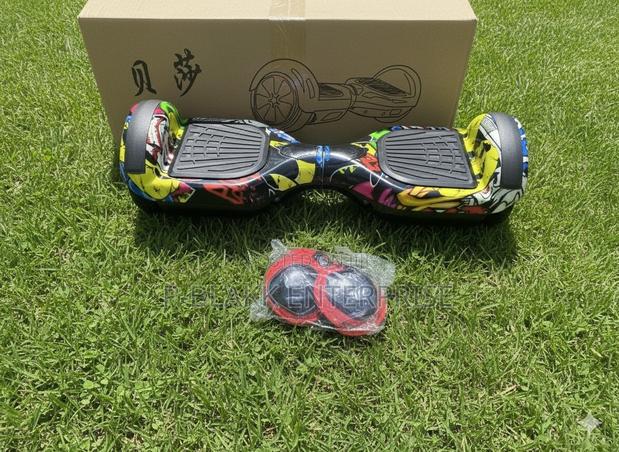 Smart Bluetooth Hoverboard + Free Safety Gear! photo 4