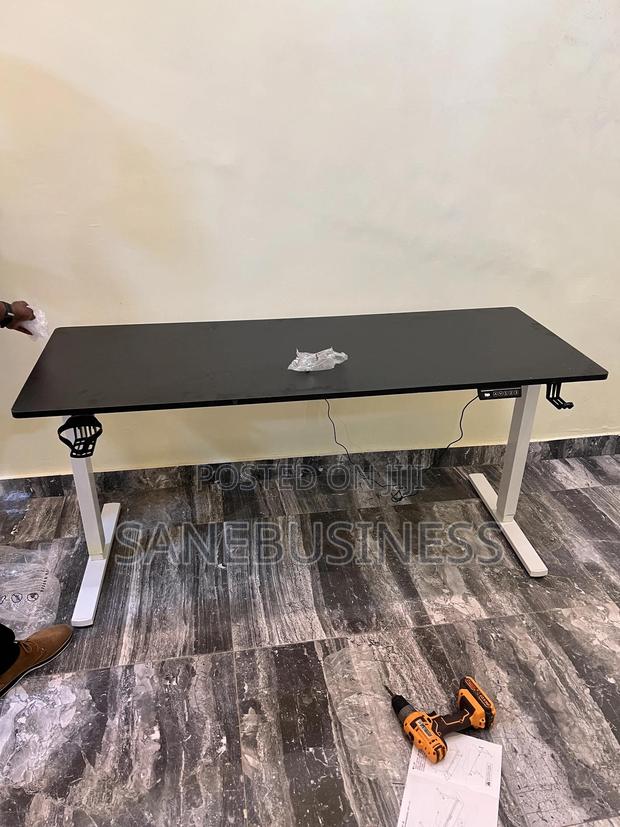 160x70 Electric Height Adjustable Desk – Memory, Cup Headset Holder photo 4