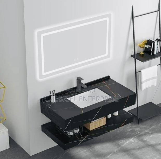 Cabinet Basin With Smart Mirror (60cm) · Photo 2