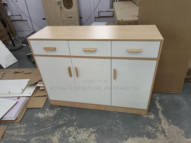 Dining Room Cupboard (Tg719) · Photo 4