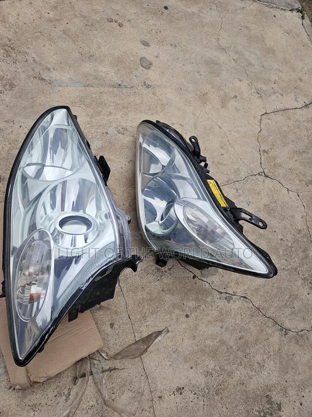 Lexus Rx 330 Headlight Charger Type