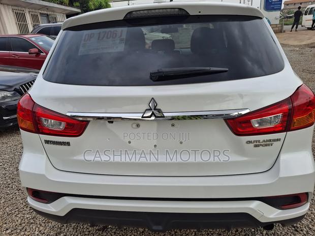 Mitsubishi Outlander 2.0 PHEV AWD 2019 White
