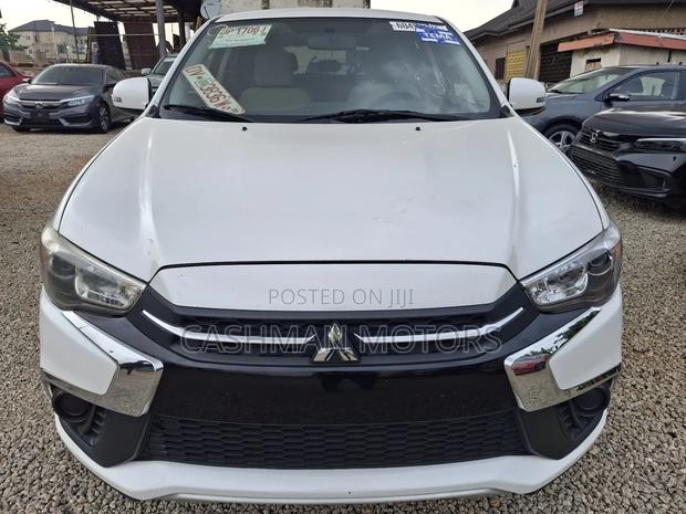 Mitsubishi Outlander 2.0 PHEV AWD 2019 White