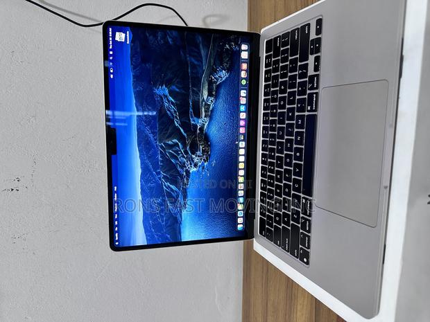 New Laptop Apple MacBook Air 2022 M2 16GB Apple M2 SSD 512GB photo 3