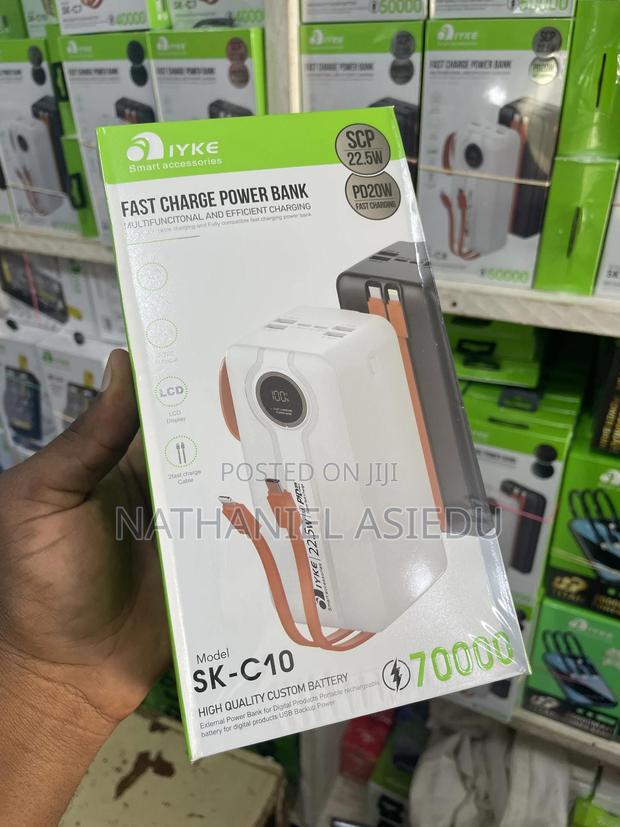 70000mah Iyke Fast Charge Power Bank · Photo 4