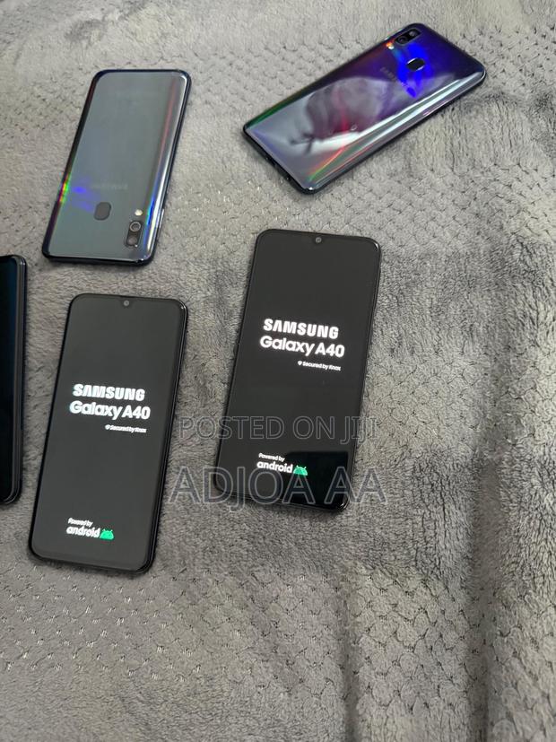Samsung Galaxy A40 64 GB Black