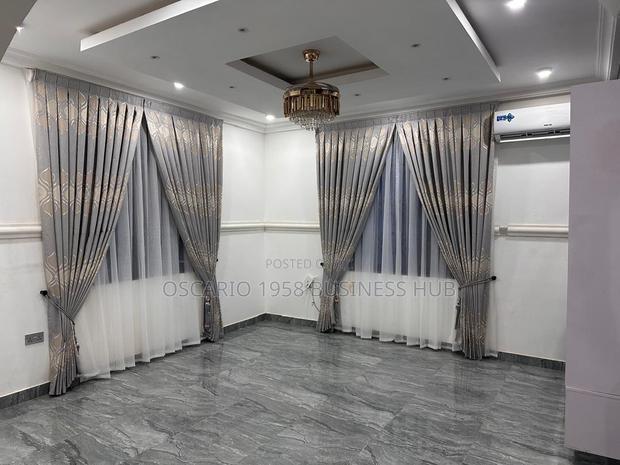 Customized Original Curtains · Photo 3