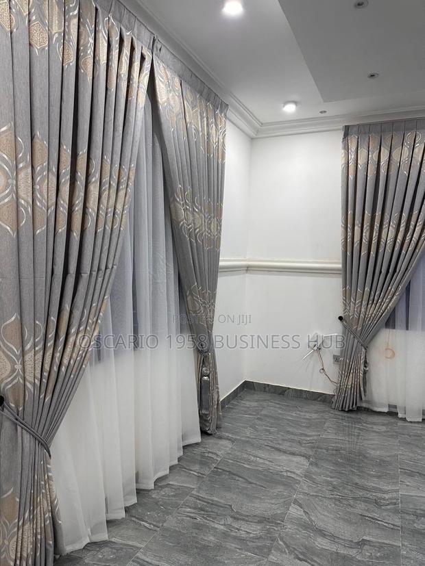 Customized Original Curtains · Photo 4