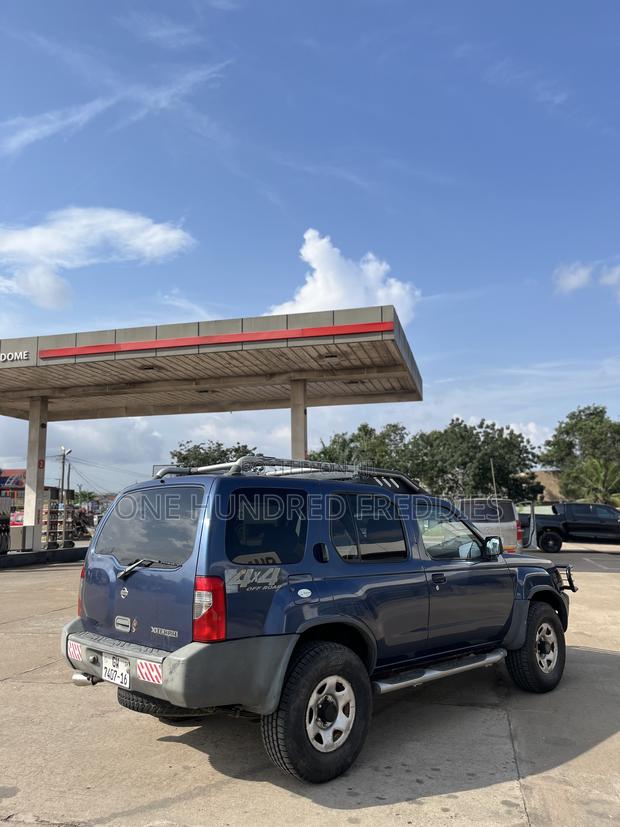 Nissan Xterra Automatic 2000 Blue