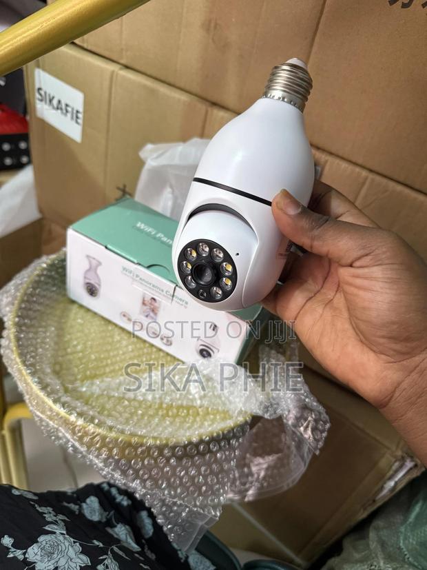 Bulb Wifi Smart Camera photo 2