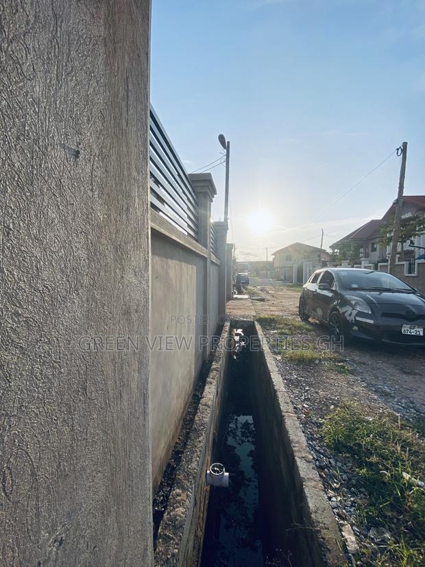 Roadside Half Plot Land for Sale at Old Barrier Bf the West Hills Mall photo 3