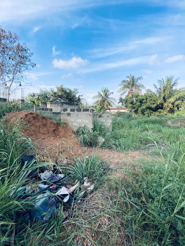 Roadside Half Plot of Land for Sale at Old Barrier Befor West Hills Mal photo 8