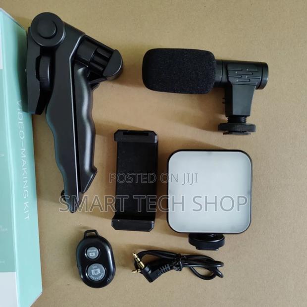 Flexible Ring Light Tripod With Microphone. Selfie Stick And Remote photo 2