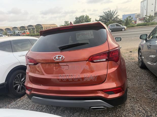 Hyundai Santa Fe SE AWD 2018 Orange