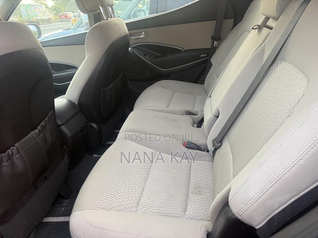 Hyundai Santa Fe SE AWD 2018 Orange