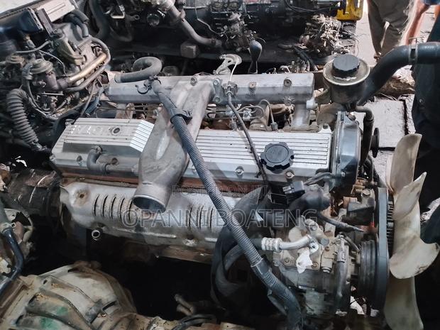 Toyota Landcruiser100 6-Cylinder Engine photo 2