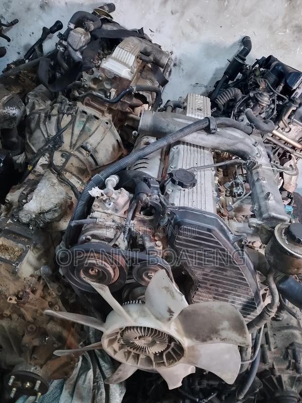 Toyota Landcruiser100 6-Cylinder Engine photo 3