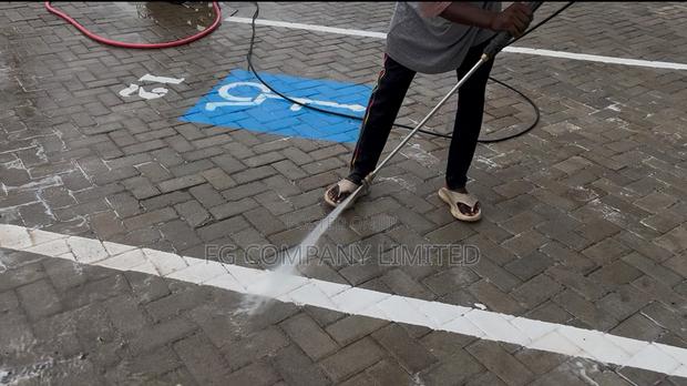Compound Pressure Washing and Floor Cleaning photo 7