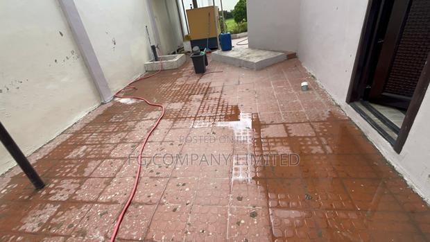 Compound Pressure Washing and Floor Cleaning photo 12