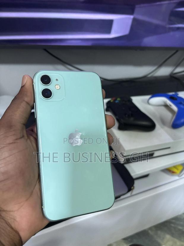 Apple iPhone 11 128 GB Green photo 2