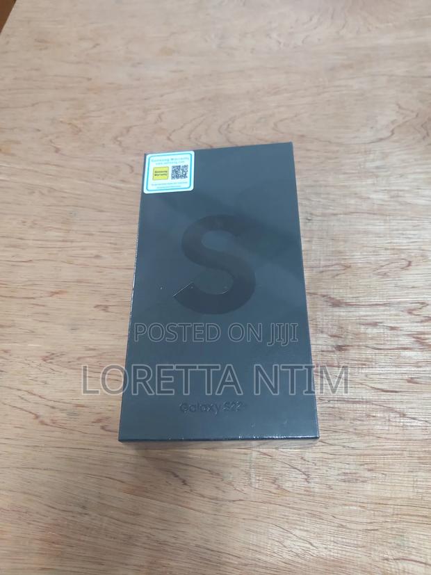 New Samsung Galaxy S22+ 5G 256 GB Black · Photo 4