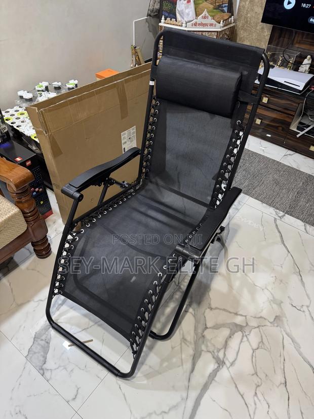 Foldable Relaxing Lazy Chair / Recliner Chair · Photo 4