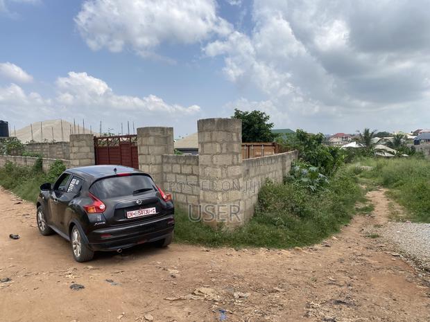 Gated Land With an Uncompleted Story Building at Domeabra Near Knust photo 6